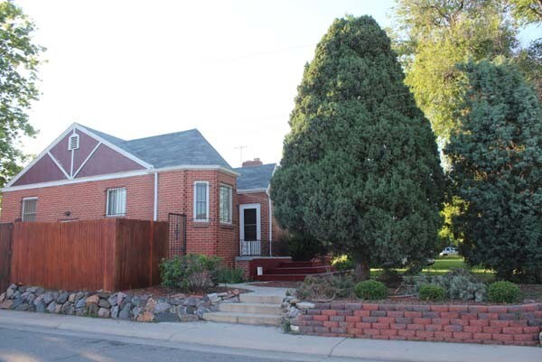 Foto principal - 1301 Utica St
