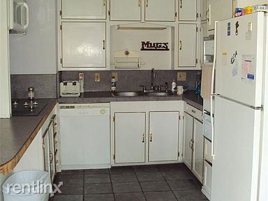 Building Photo - 2 br, 2 bath House - 120 W Iowa St