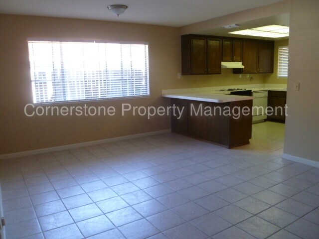 Building Photo - 8159 Sundance Dr