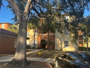 Building Photo - 5572 Metrowest Blvd