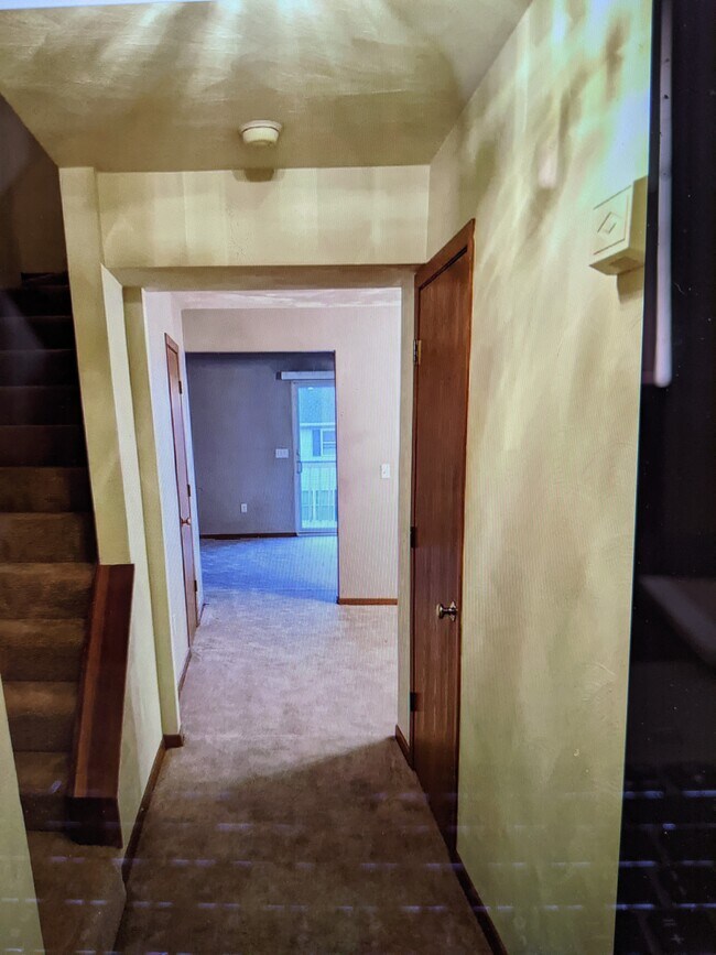 402 Harding St, Lower Burrell, PA 15068 Townhome Rentals in Lower