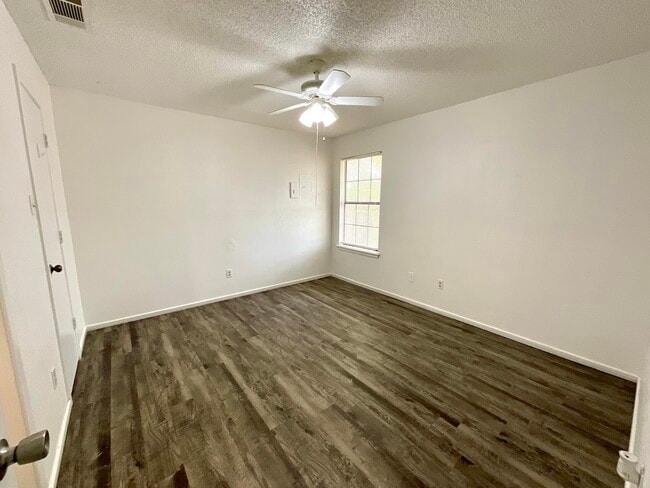 Building Photo - 6108 37th St