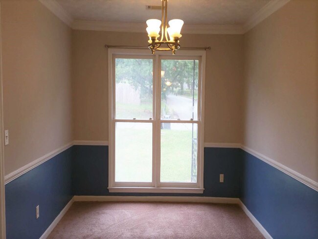 Building Photo - 6521 Lemans Ln