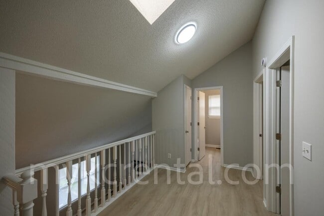 Building Photo - 6441 Hallet St