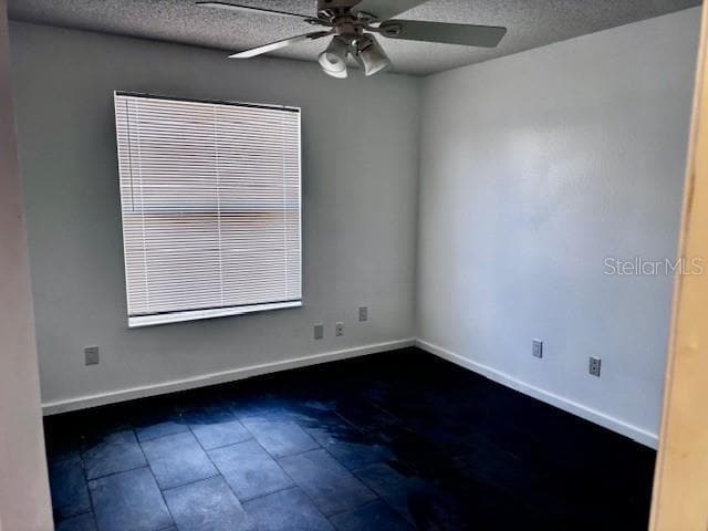 Foto del edificio - 344 Edgewood Ct