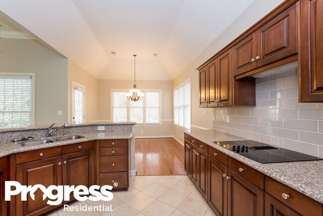 Building Photo - 9424 Arborview Ct