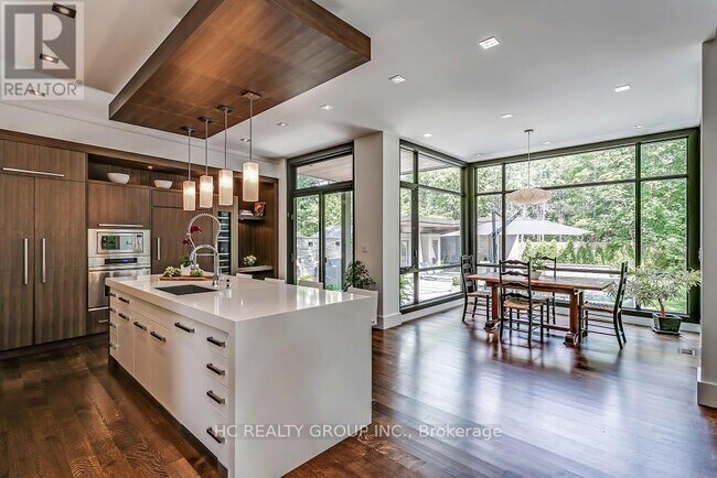 Photo du bâtiment - 363 Morrison Rd