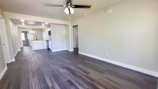 Foto del edificio - 4205 5th Ave