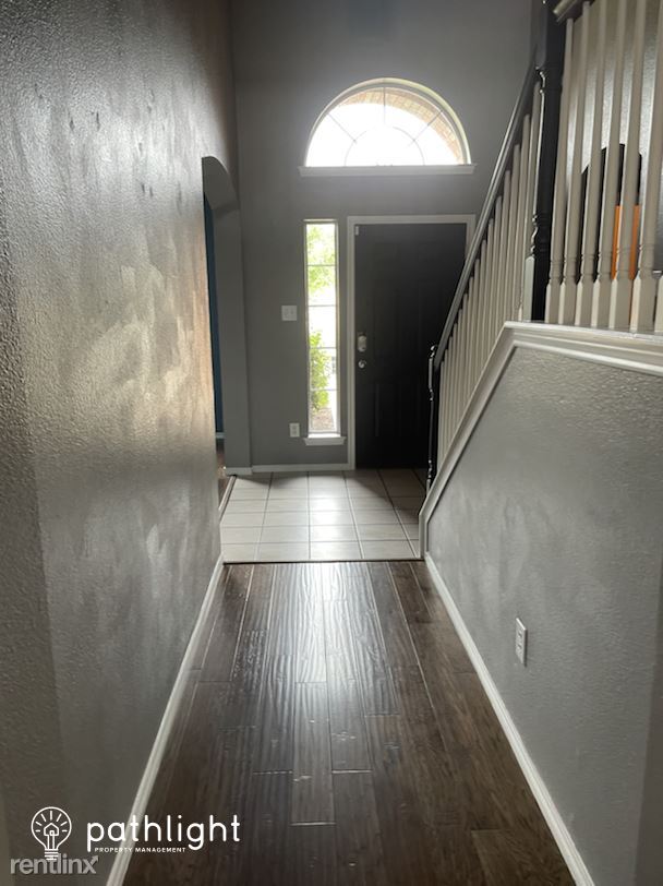 Foto del edificio - 4 br, 2.5 bath House - 2136 Priscella Driv...