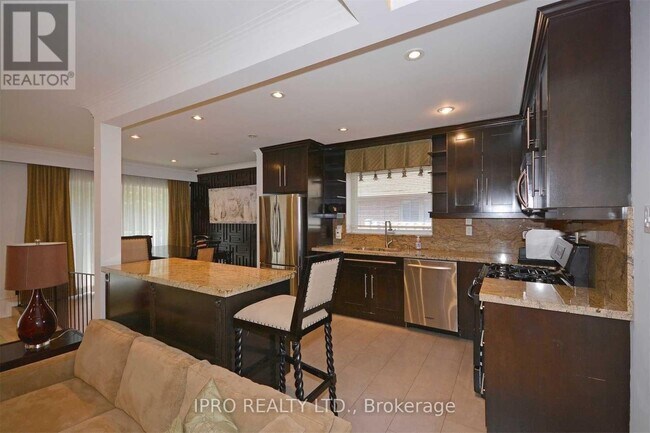 Building Photo - 23 Pitcairn Crescent