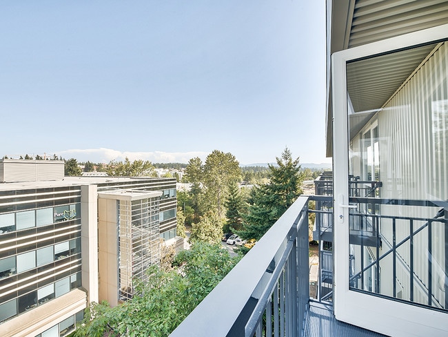 Building Photo - Bell Overlake