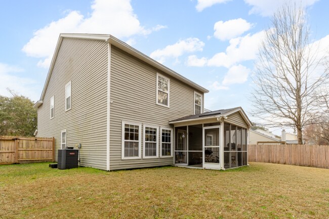 Foto del edificio - 5148 Torrey Ln