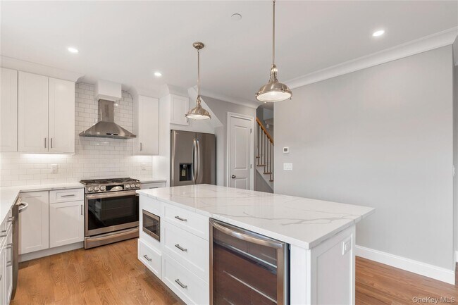 Foto del edificio - 280 Purchase St