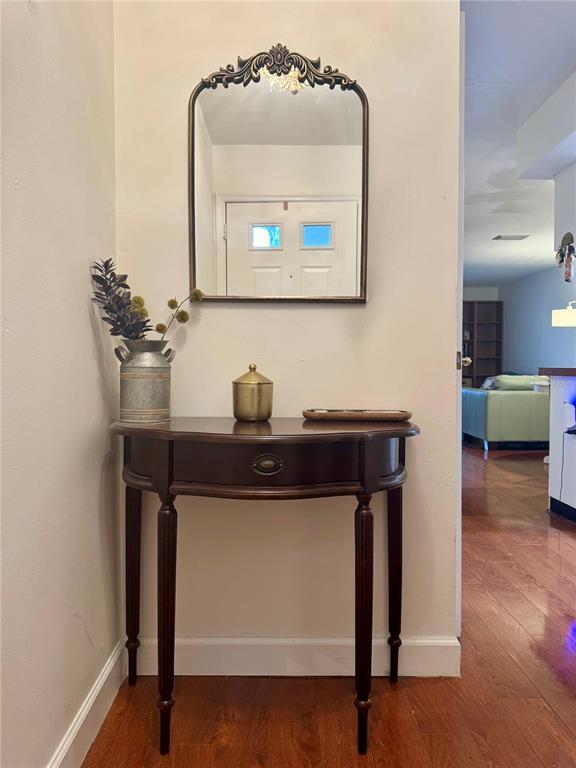 Building Photo - 5169 Lazy Oaks Dr