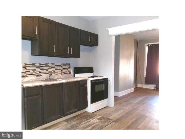 Foto del edificio - 3813 N 8th St