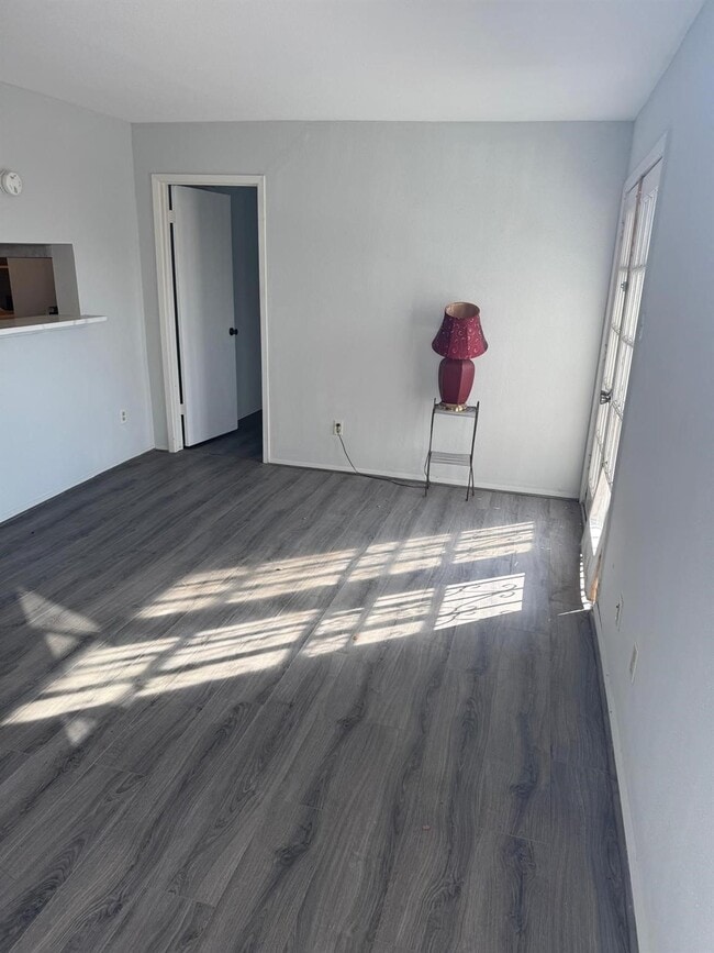 Building Photo - 10603 S Wilcrest Dr
