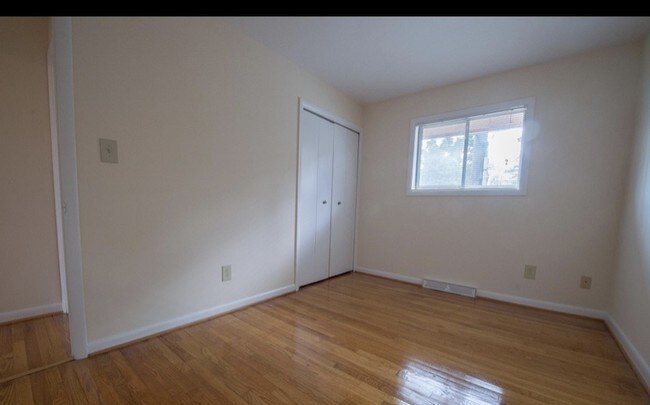 Foto del edificio - 6113 Berkeley Ave