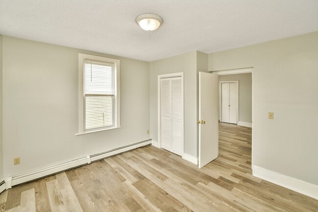 Building Photo - 180 Westville St