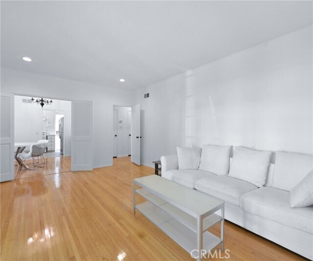 Foto del edificio - 152 S Crescent Dr