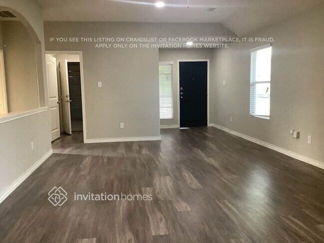 Foto del edificio - 151 E Kirnwood Dr