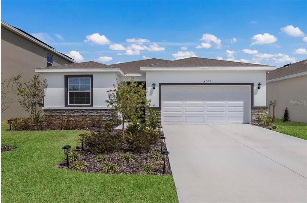 Foto principal - 4009 Lively Coral Pl