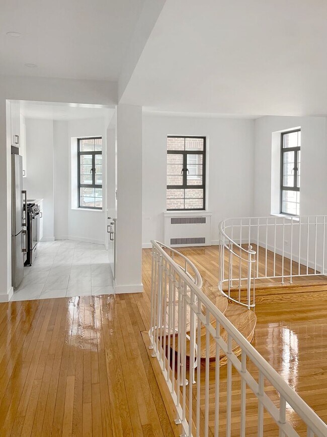 Foto del edificio - The Leslie — A Private Garden Enclave for the Modern New Yorker