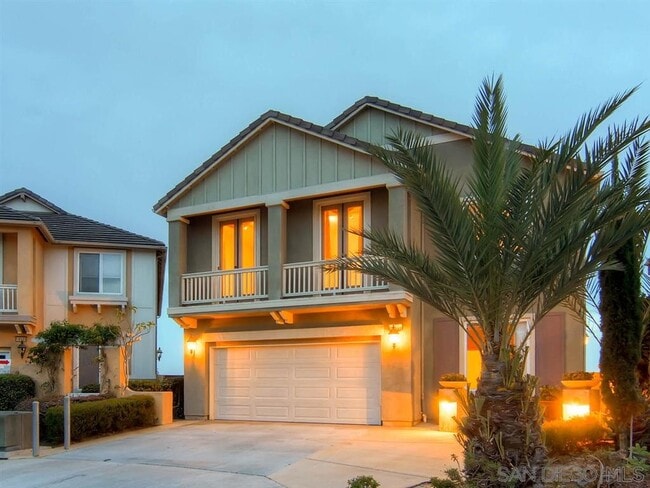 Building Photo - 10504 Corte Jardin Del Mar