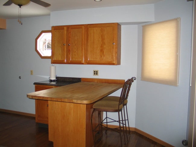 kitchenDining - 34783 N Gerberding Ave
