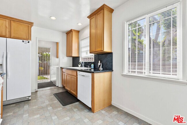 Foto del edificio - 836 Appelby St