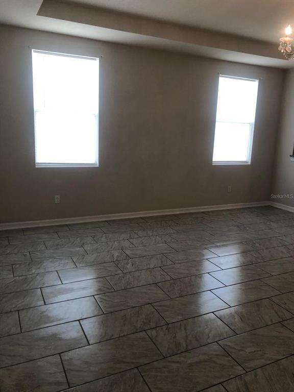 Foto del edificio - 5519 Myrtle Pine Ln