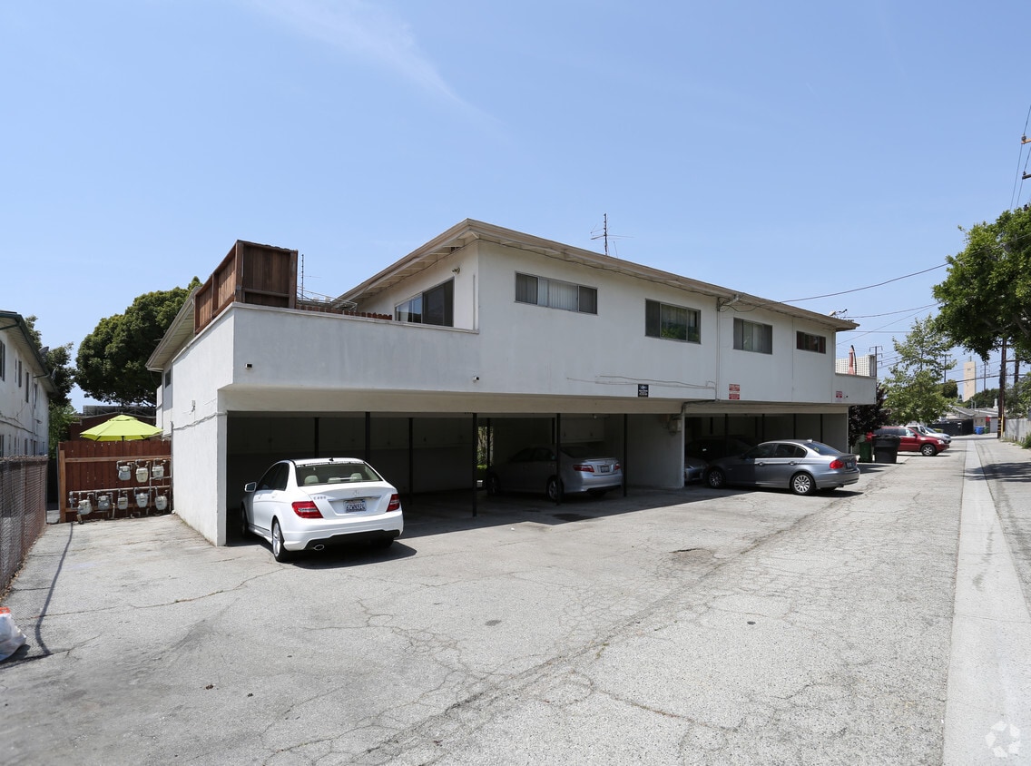 Building Photo - 4430-4440 Overland Ave