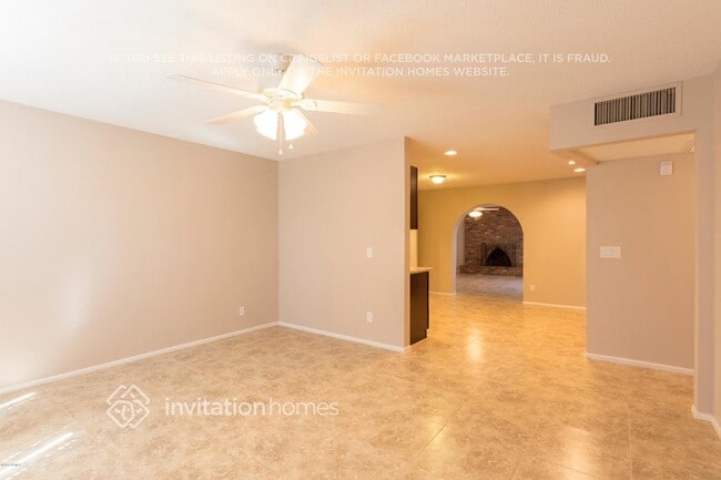 Building Photo - 3424 W Bloomfield Rd