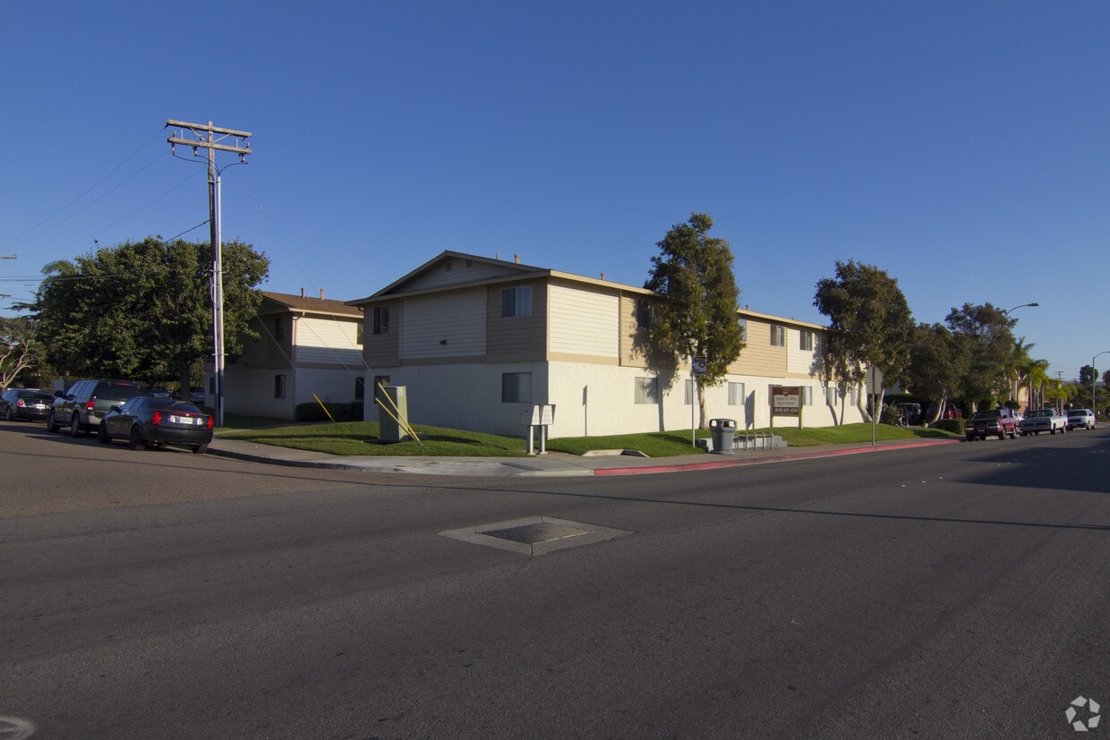 Primary Photo - Casa del Sol