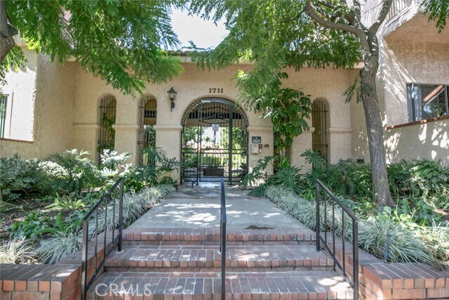 Foto principal - 1711 Grismer Ave