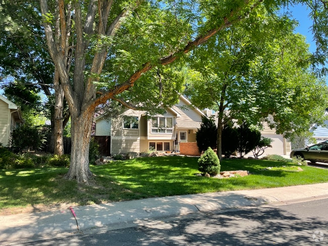 Building Photo - 1624 Sagewood Dr