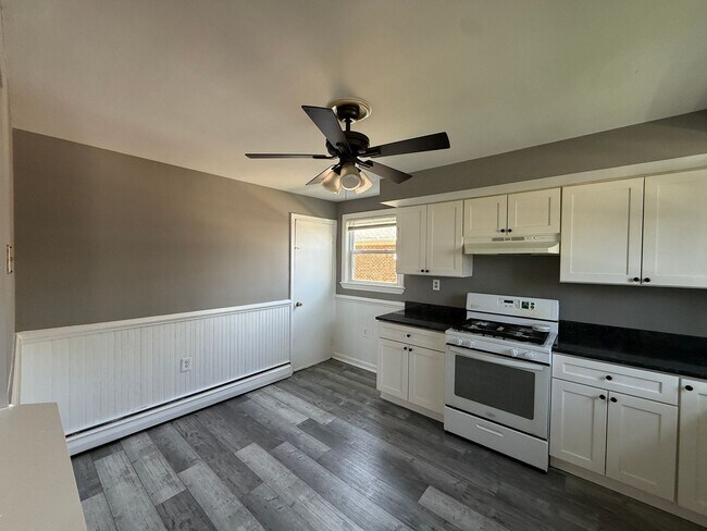 Foto del edificio - 6008 1/2 BURGESS AVE