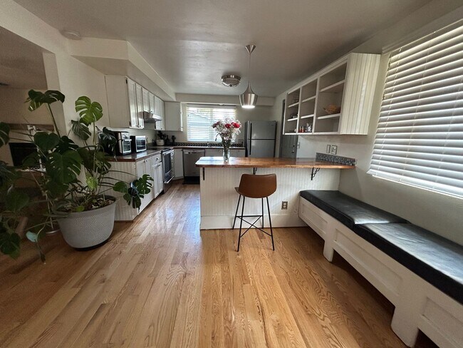 Building Photo - 4 Bedroom in South Missoula!