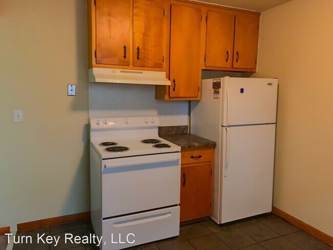 Foto del edificio - 2 br, 1 bath House - 1133-D Elm Avenue