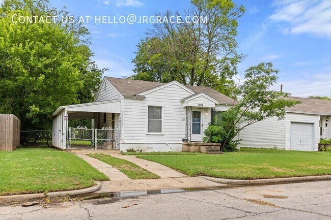 Foto del edificio - 3616 Live Oak Ave