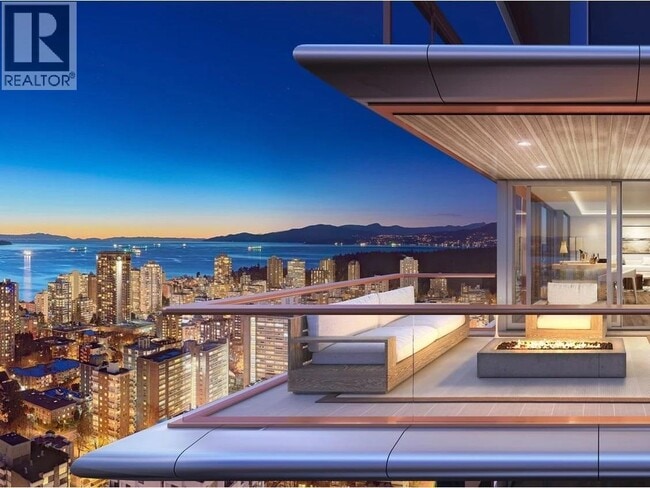 Building Photo - 1482 Robson St