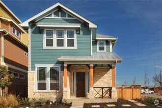 Building Photo - 900 Banyon St