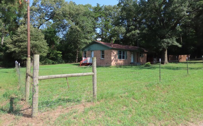 Foto del edificio - Country Living in Tyler - 2 Bedroom, 2 Bat...