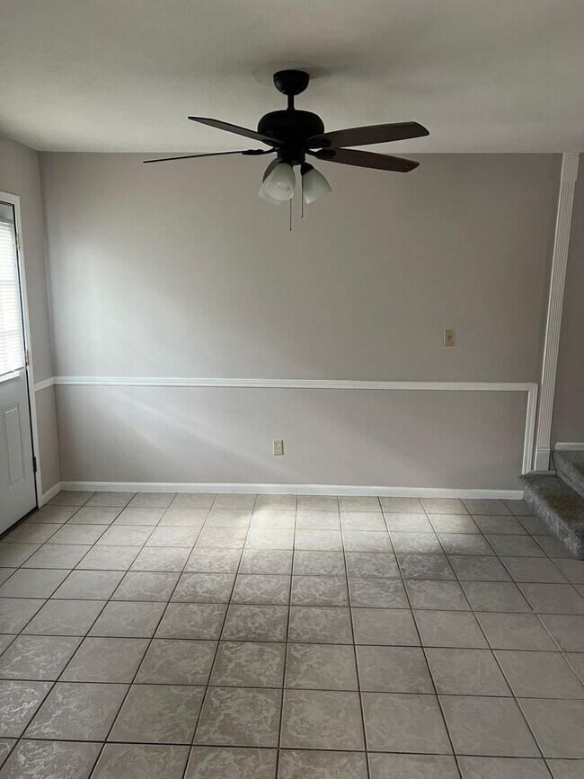 Building Photo - BOARDMAN 3 BEDROOM CONDO--PROFESSIONALLY M...
