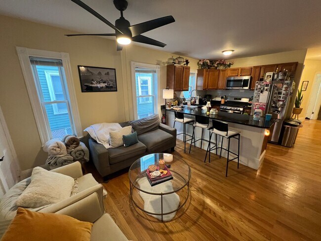 Building Photo - 42-44 Gorham