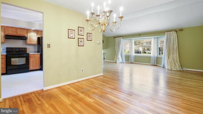 Foto del edificio - 9719 Plowline Rd