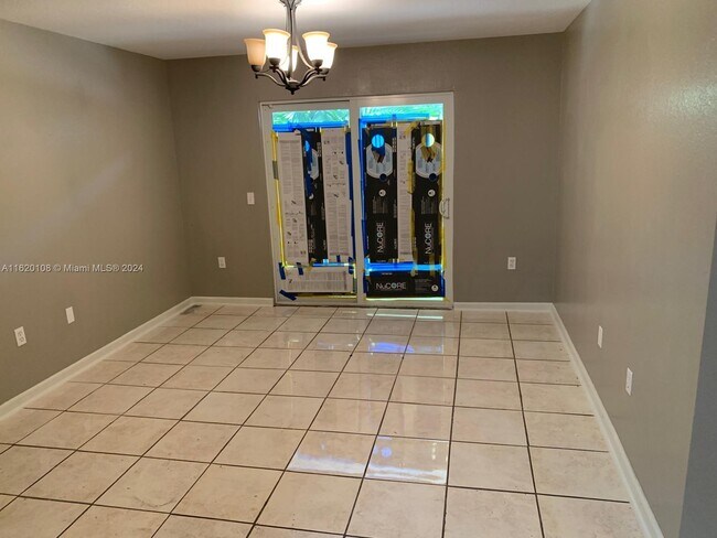 Building Photo - 15440 SW 284th St