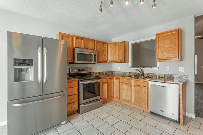 Building Photo - 236 Prosperity Ln