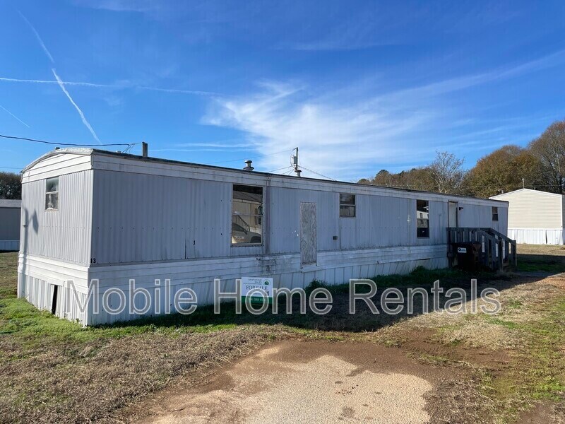 Primary Photo - 105 Calico Rd