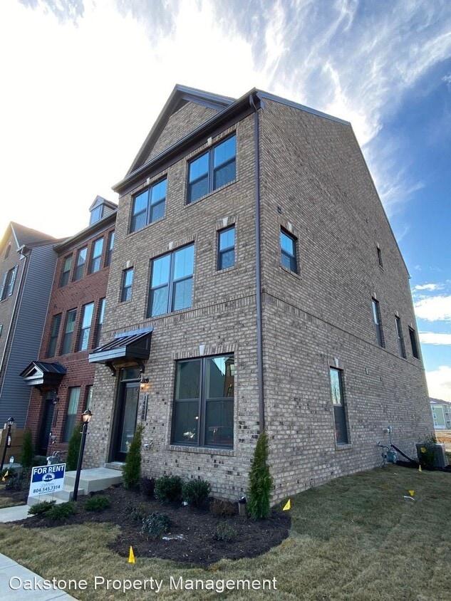 3 br, 3.5 bath House 14300 Colonyhouse B... House Rental in