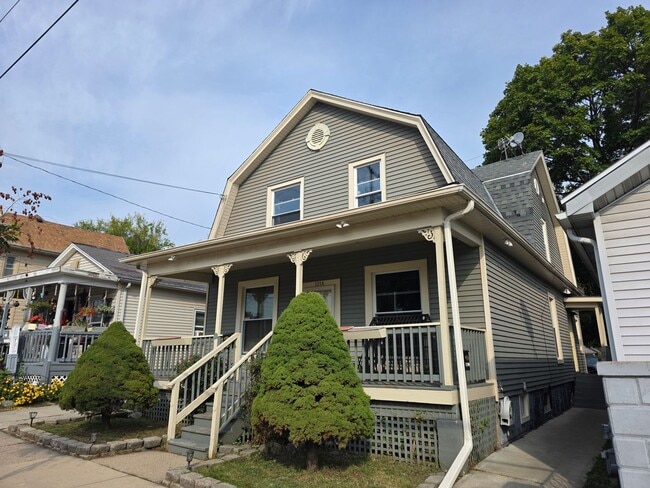 Foto del edificio - 1214 Hamilton St